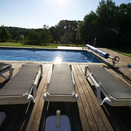 בית נופש Le Charme Du Perigord Avec Piscine Chauffee Bourrou