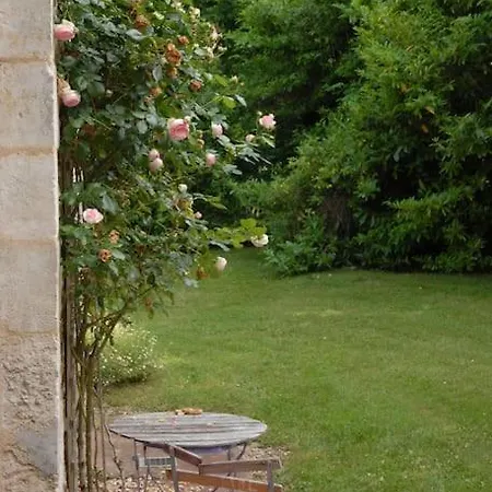 בית נופש Le Charme Du Perigord Avec Piscine Chauffee Bourrou